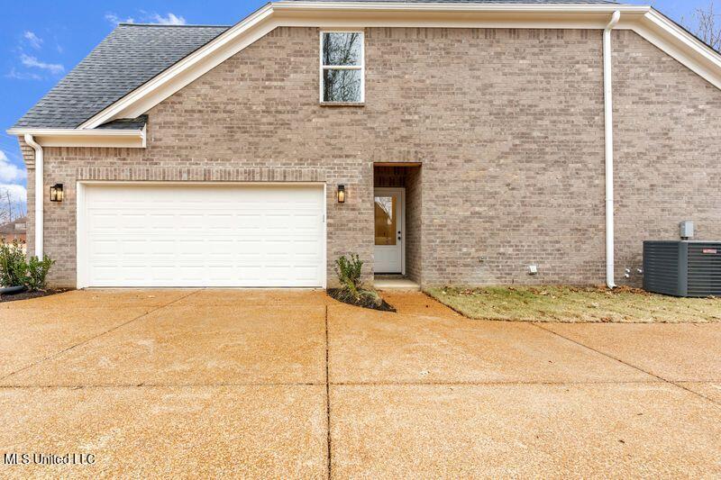 2007 College Road Southaven, MS 38672 - Photo 32 of 36 Friend's entry