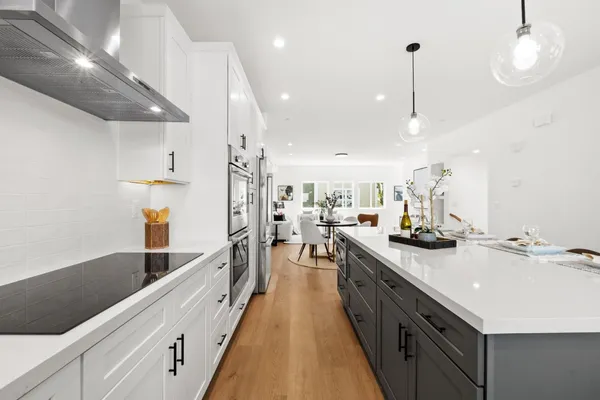 $2,048,000 | 853 B Sierra Vista Avenue, Mountain View, CA 94043