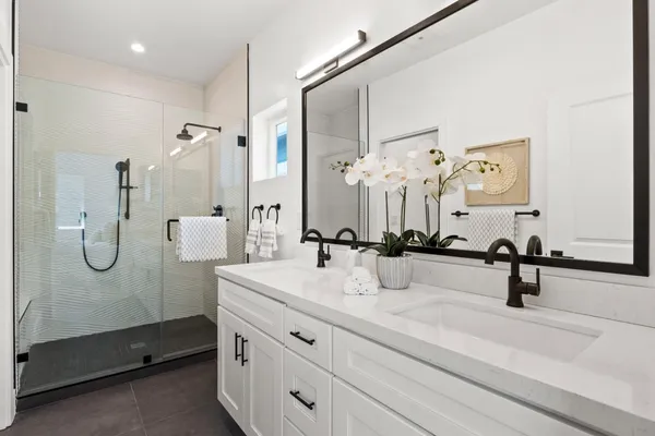 $2,048,000 | 853 B Sierra Vista Avenue, Mountain View, CA 94043