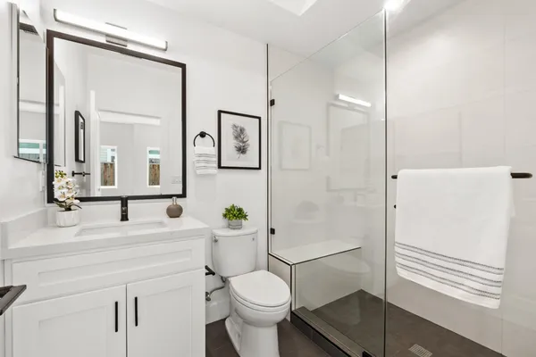 $2,048,000 | 853 B Sierra Vista Avenue, Mountain View, CA 94043