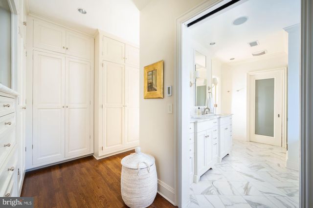 $9,000,000 | 2860 Woodland Drive Northwest, Washington, DC 20008