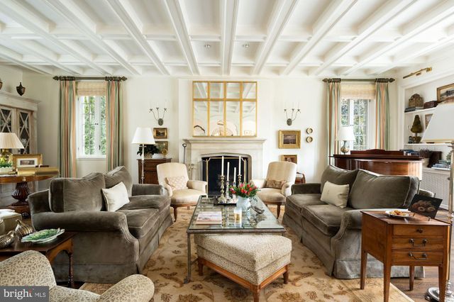 $9,000,000 | 2860 Woodland Drive Northwest, Washington, DC 20008