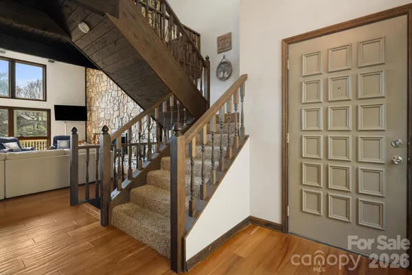 $899,000 | 326 El Miner Drive, Mars Hill, NC 28754