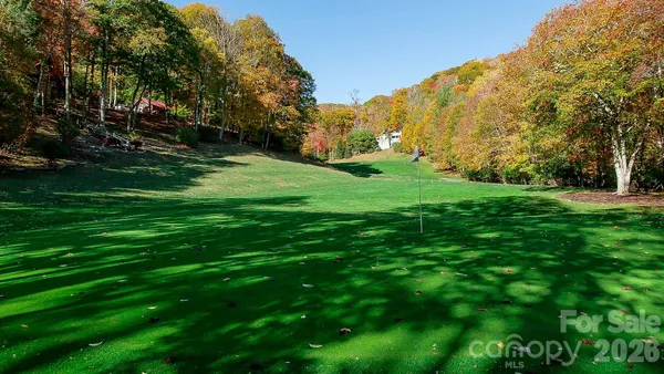 $899,000 | 326 El Miner Drive, Mars Hill, NC 28754