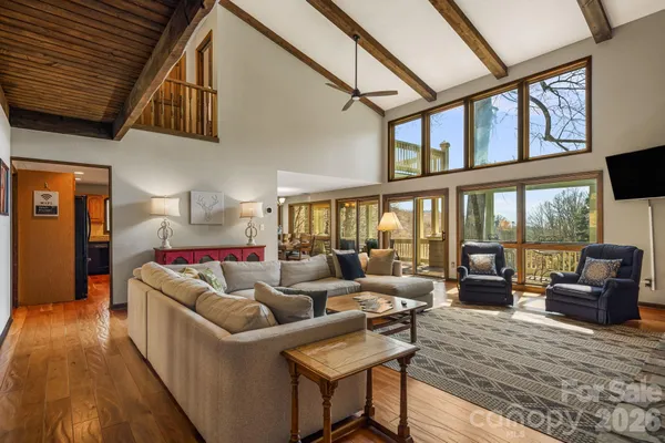 $899,000 | 326 El Miner Drive, Mars Hill, NC 28754