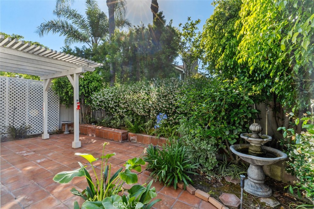 13595 Banyon Road Tustin, CA 92782 - Photo 41 of 48