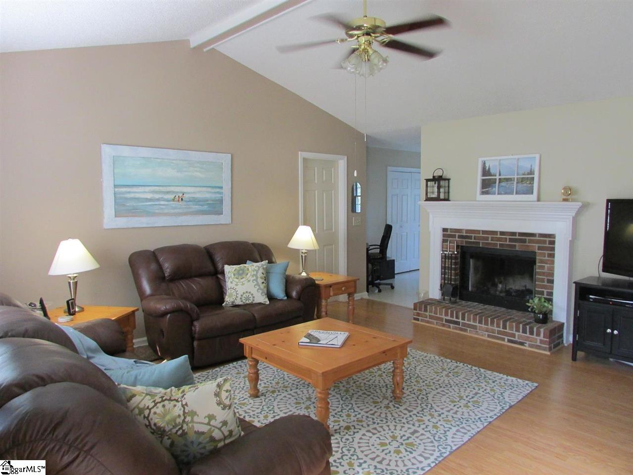 116 Apollo Avenue Greer, SC 29651 - Photo 4 of 25 Gallery Image 4