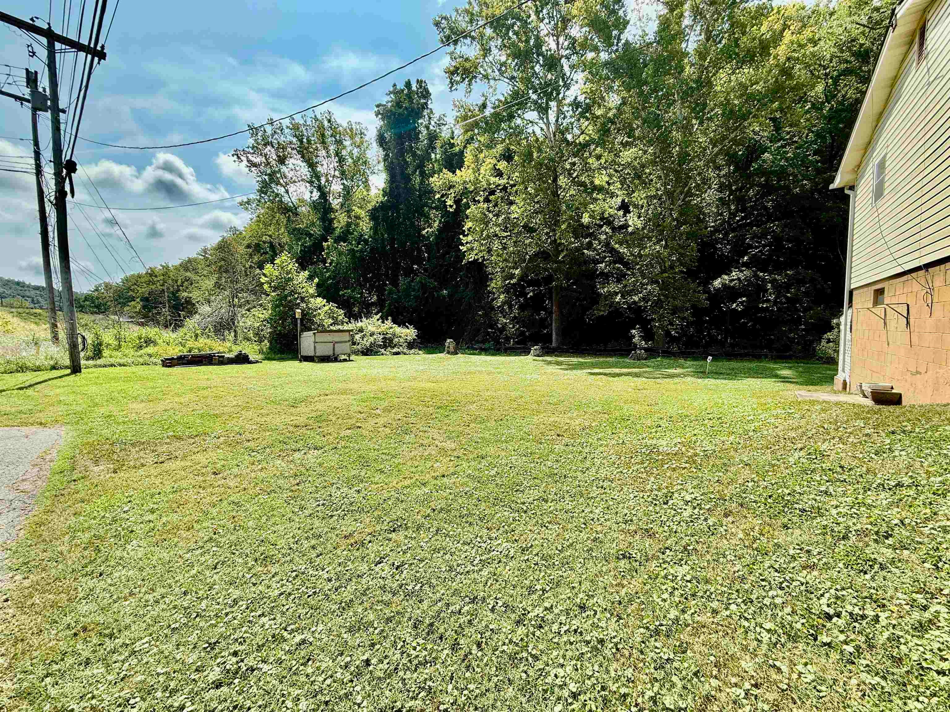 3505 16th St Road Huntington, WV 25701 - Photo 4 of 26 Gallery Image 4