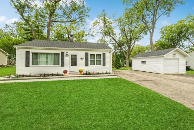 4111 Cherry Street, Delavan, WI 53115