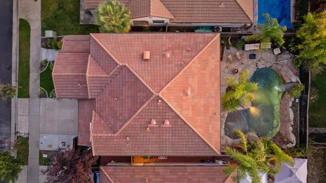 $789,990 | 208 La Loma Court, Roseville, CA 95678