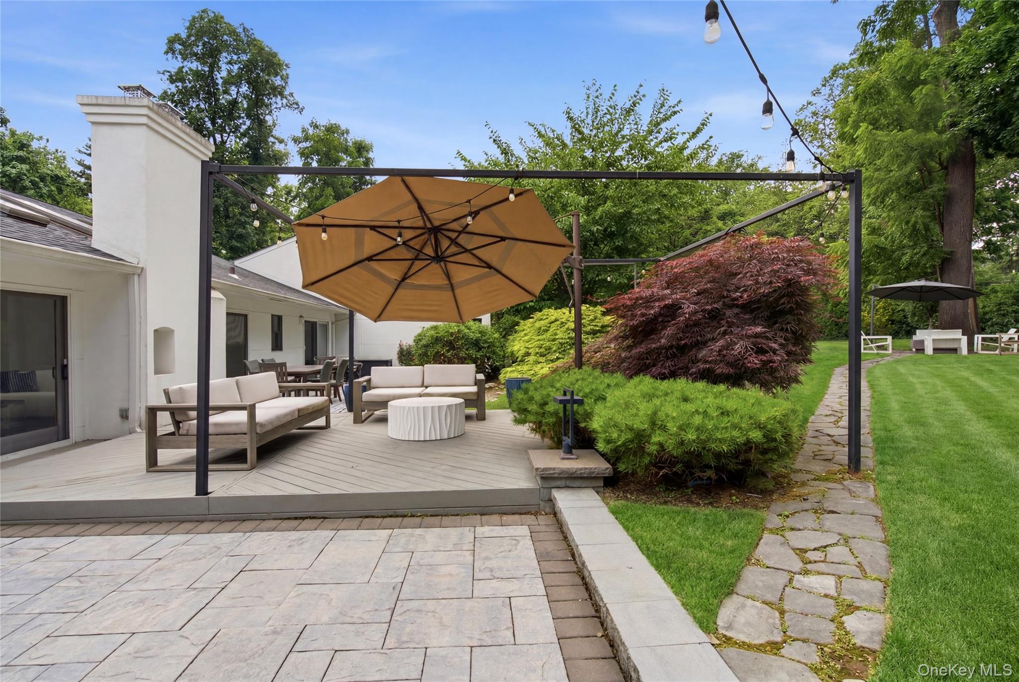3 Engineers Road Roslyn, NY 11576 - Photo 28 of 33