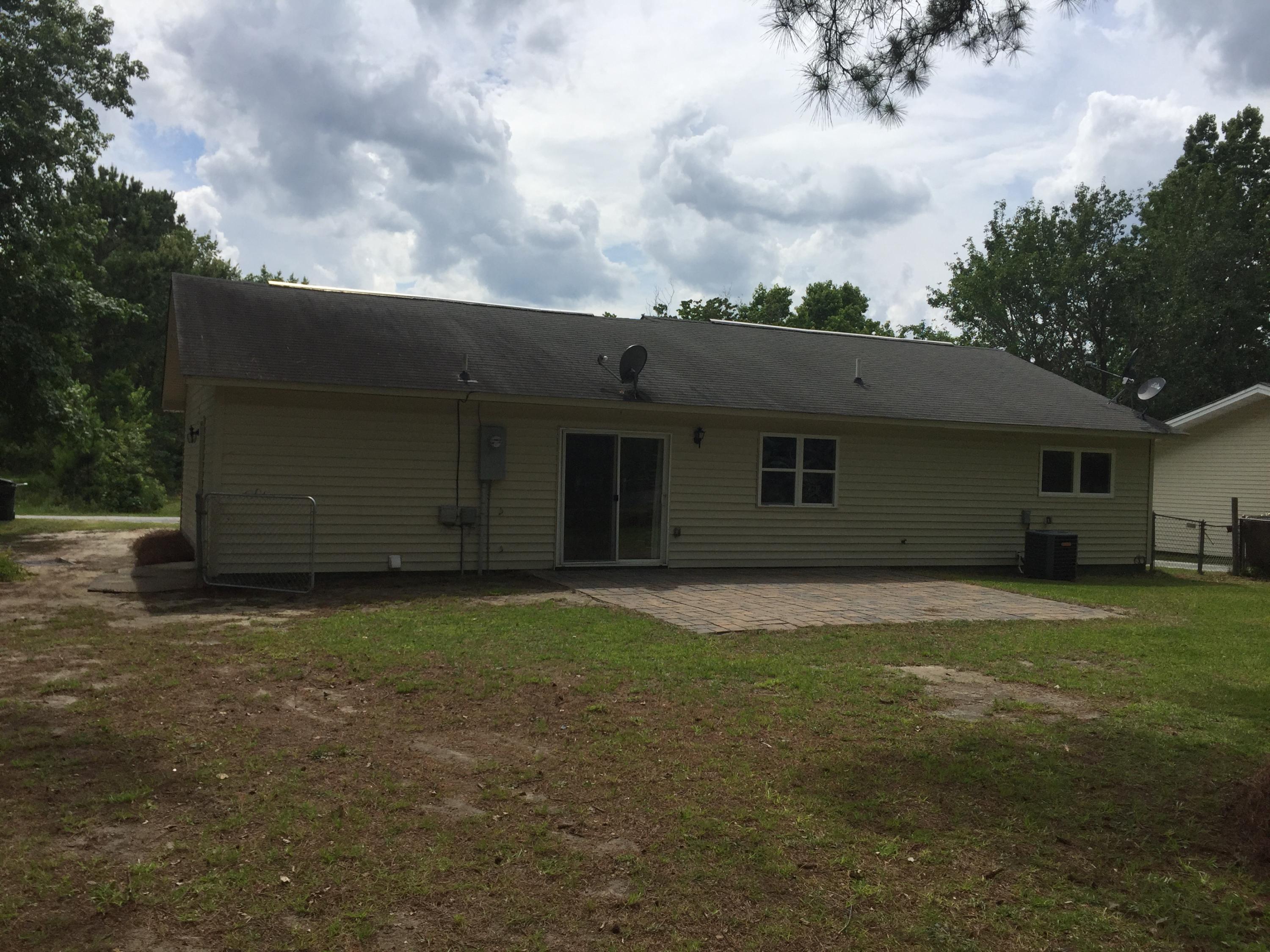 114 State Rd S-8-923 Moncks Corner, SC 29461 - Photo 3 of 17 IMG_1367