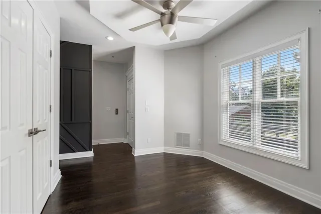 $595,000 | 3541 Roswell Road Northeast, Unit 4, Atlanta, GA 30305