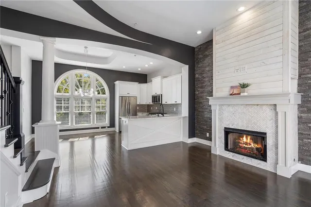 $595,000 | 3541 Roswell Road Northeast, Unit 4, Atlanta, GA 30305