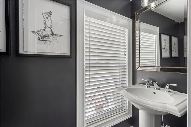 $595,000 | 3541 Roswell Road Northeast, Unit 4, Atlanta, GA 30305