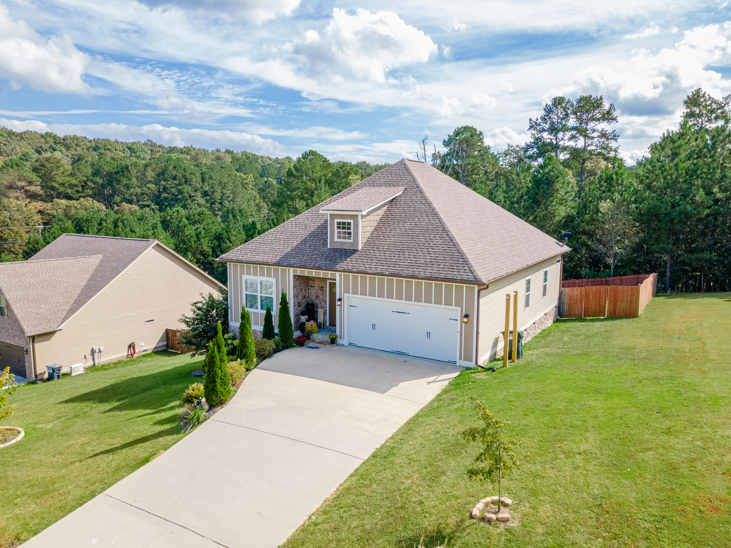 83 Senduro Pass, Unit LOT 3 Rock Spring, GA 30739 - Photo 2 of 36 02