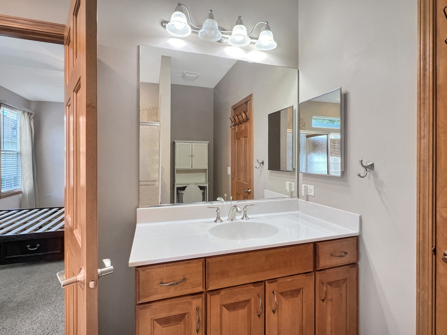 3607 Greystone Avenue Naperville, IL 60564 - Photo 12 of 18