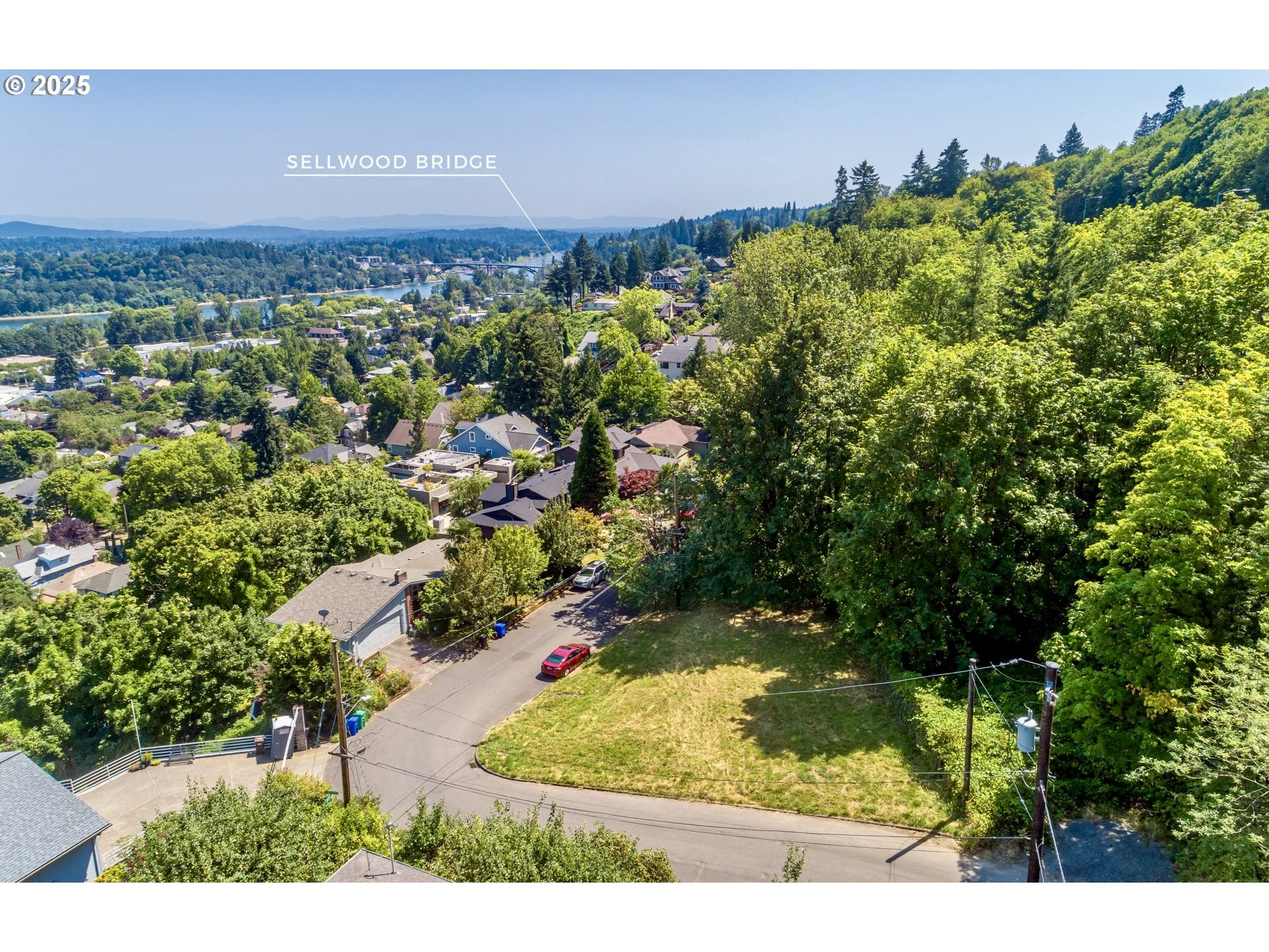 Southwest View Point Terrace Portland, OR 97239 - Photo 9 of 14 a view of a garden with an outdoor space