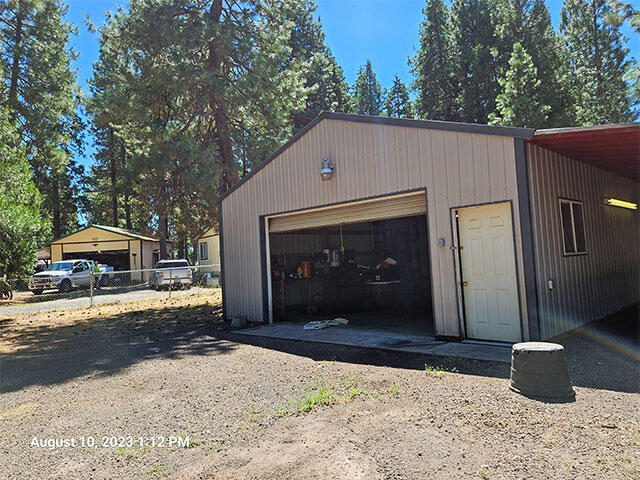 18018 Freight Rd Lane Klamath Falls, OR 97601 - Photo 7 of 33 20230810_131219