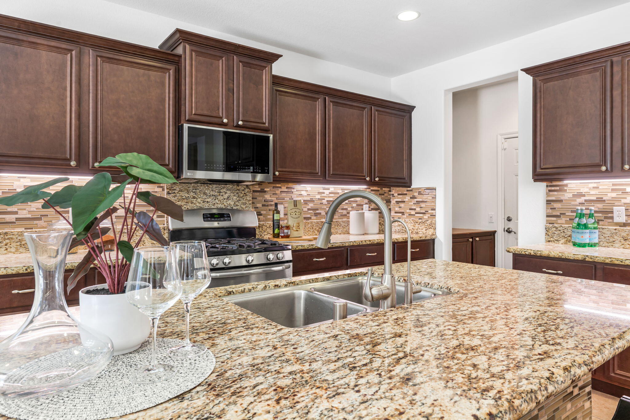 73775 Van Gogh Drive Palm Desert, CA 92211 - Photo 11 of 27 38-web-or-mls-AM4A1587