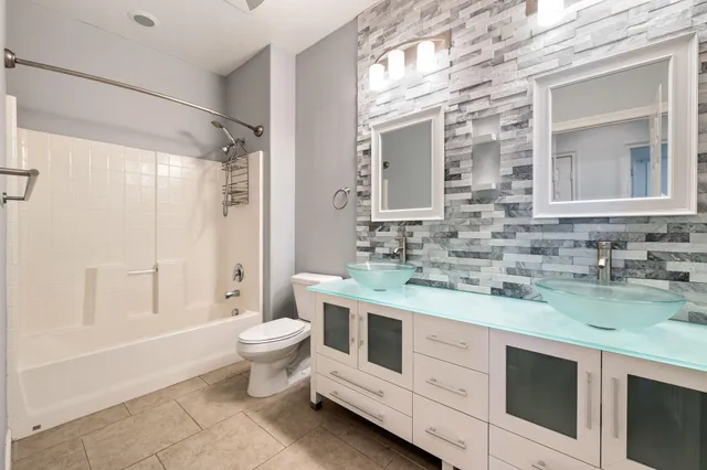 $875,000 | 73775 Van Gogh Drive, Palm Desert, CA 92211