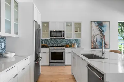$2,200,000 | 14802 Lake Magdalene Circle, Tampa, FL 33613