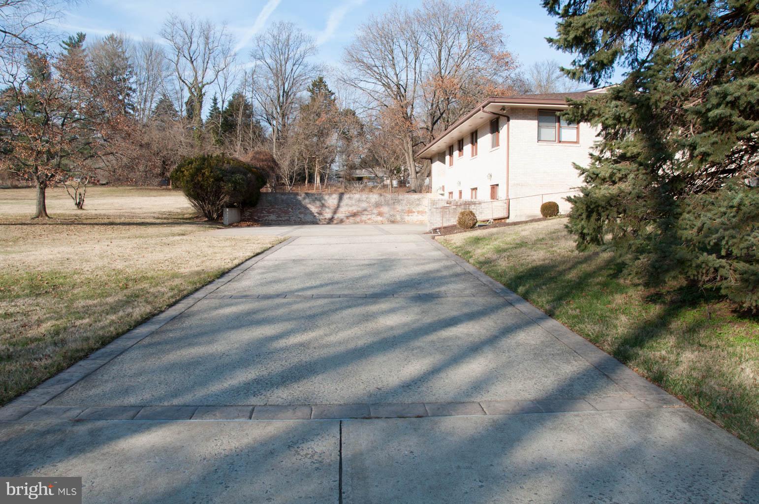 1805 Gayfields Drive Silver Spring, MD 20906 - Photo 4 of 13 Driveway