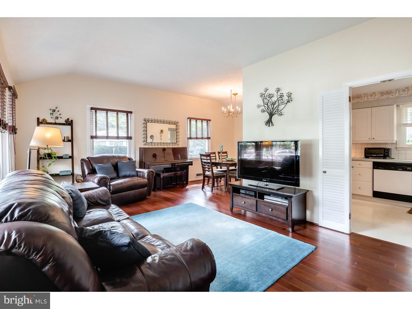 108 Sharrowvale Road Cherry Hill, NJ 08034 - Photo 2 of 25