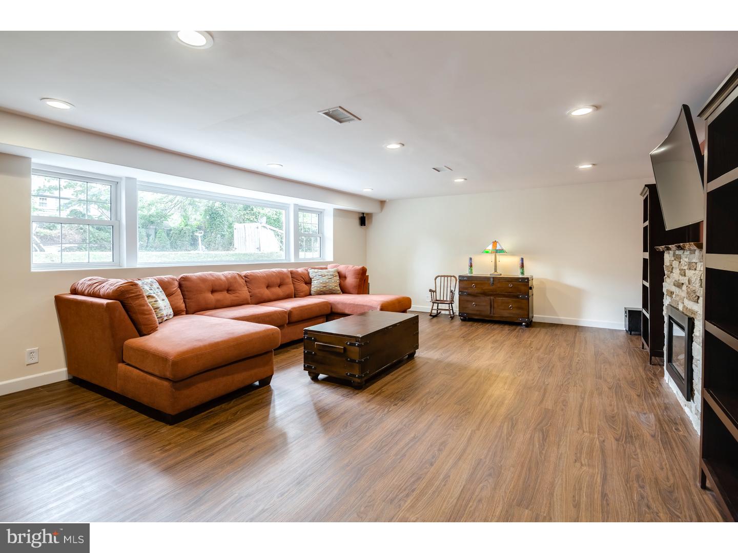 108 Sharrowvale Road Cherry Hill, NJ 08034 - Photo 10 of 25