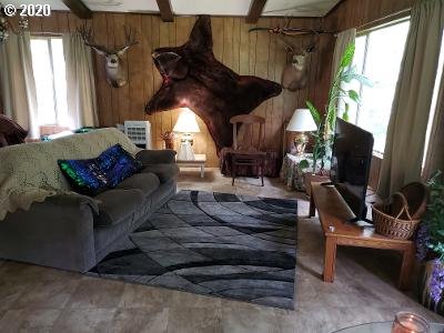 1050 McNabb Creek Road Winston, OR 97496 - Photo 10 of 20 Gallery Image 10