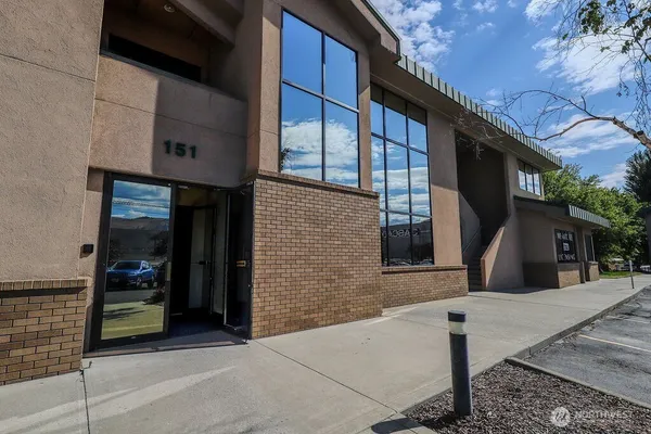 $2,145 | 151 South Worthen Street, Unit 3, Wenatchee, WA 98801