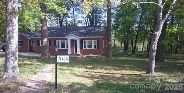 $1,895 | 2048 Quiet Lane, Hickory, NC 28602