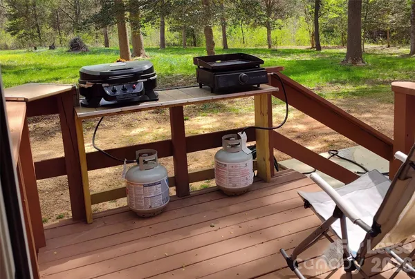 $1,895 | 2048 Quiet Lane, Hickory, NC 28602