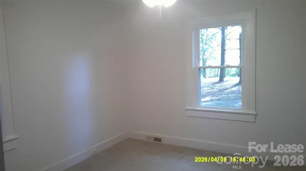 $1,895 | 2048 Quiet Lane, Hickory, NC 28602