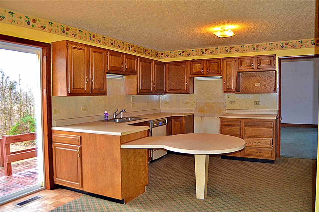 1283 Craft Road Franklin, KY 42134 - Photo 4 of 16 Gallery Image 4