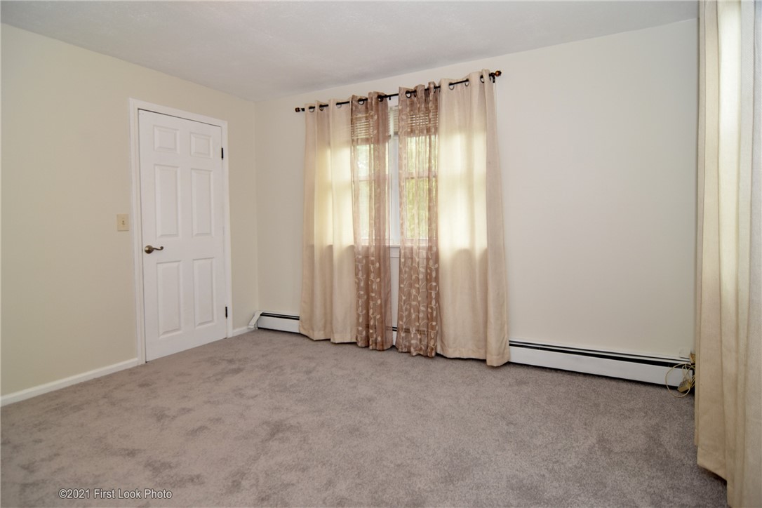 107 Bonnet Shores Road Narragansett, RI 02882 - Photo 23 of 33 Upstairs bedroom with walk in closet
