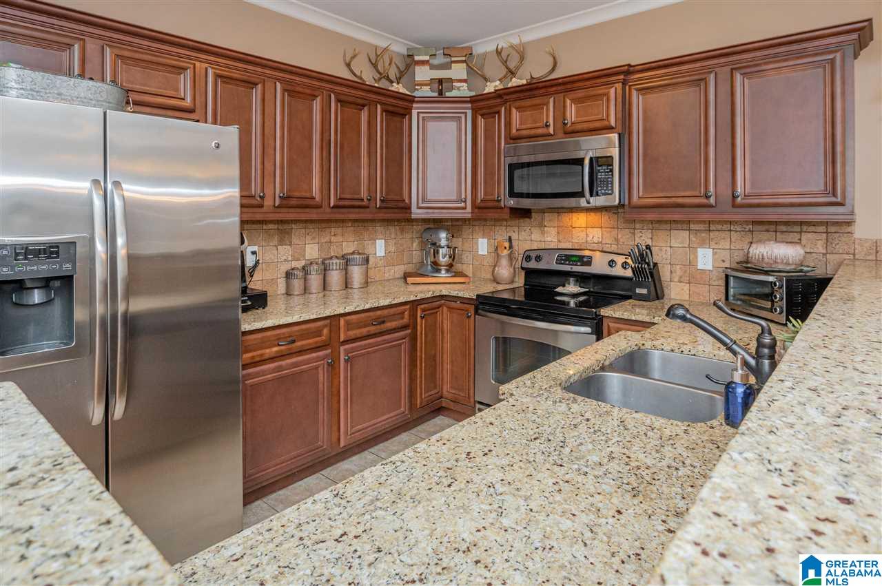 135 Kingston Ridge Birmingham, AL 35211 - Photo 13 of 42
