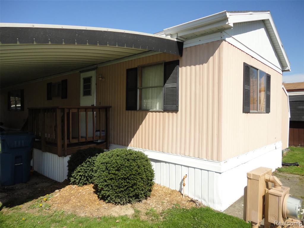 68 Oneida Adrian, MI 49221 - Photo 21 of 24 Gallery Image 21