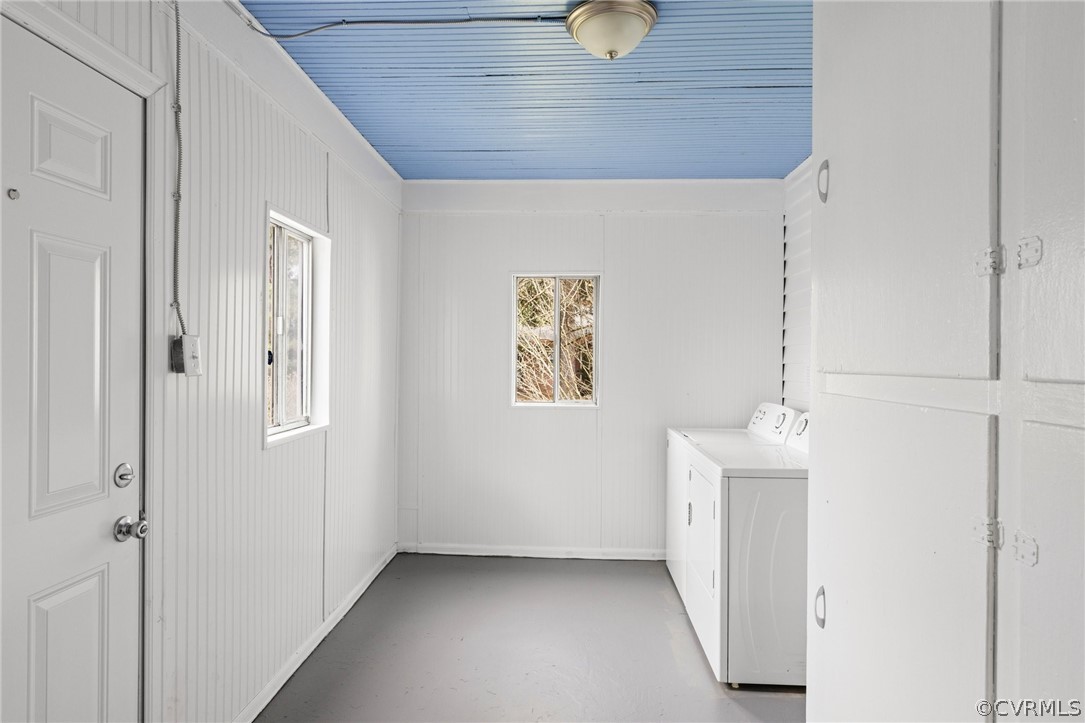 3510 East River Road Petersburg, VA 23803 - Photo 16 of 19 a view of an empty room