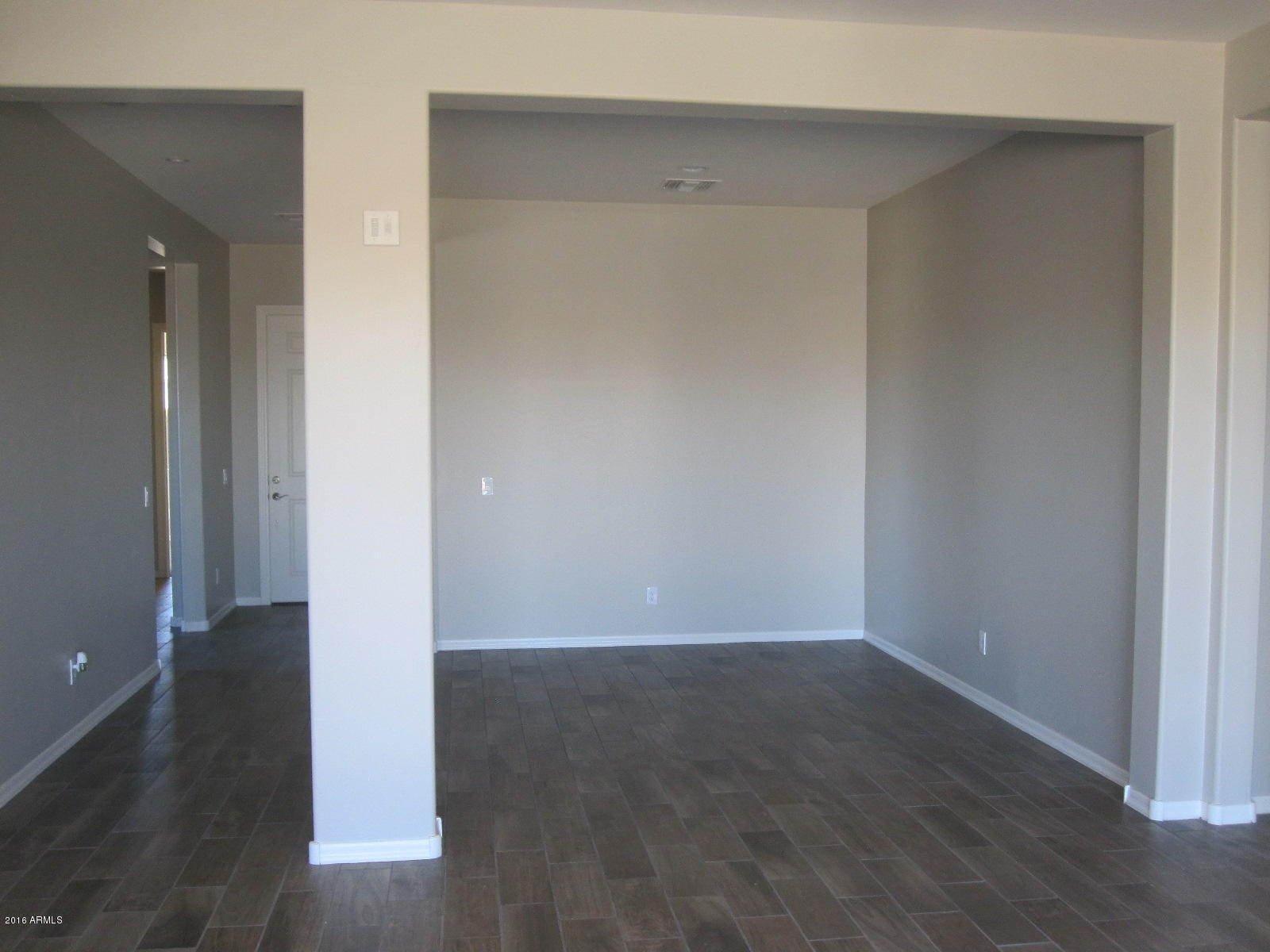 1420 East Pedro Road Phoenix, AZ 85042 - Photo 4 of 15 Dining