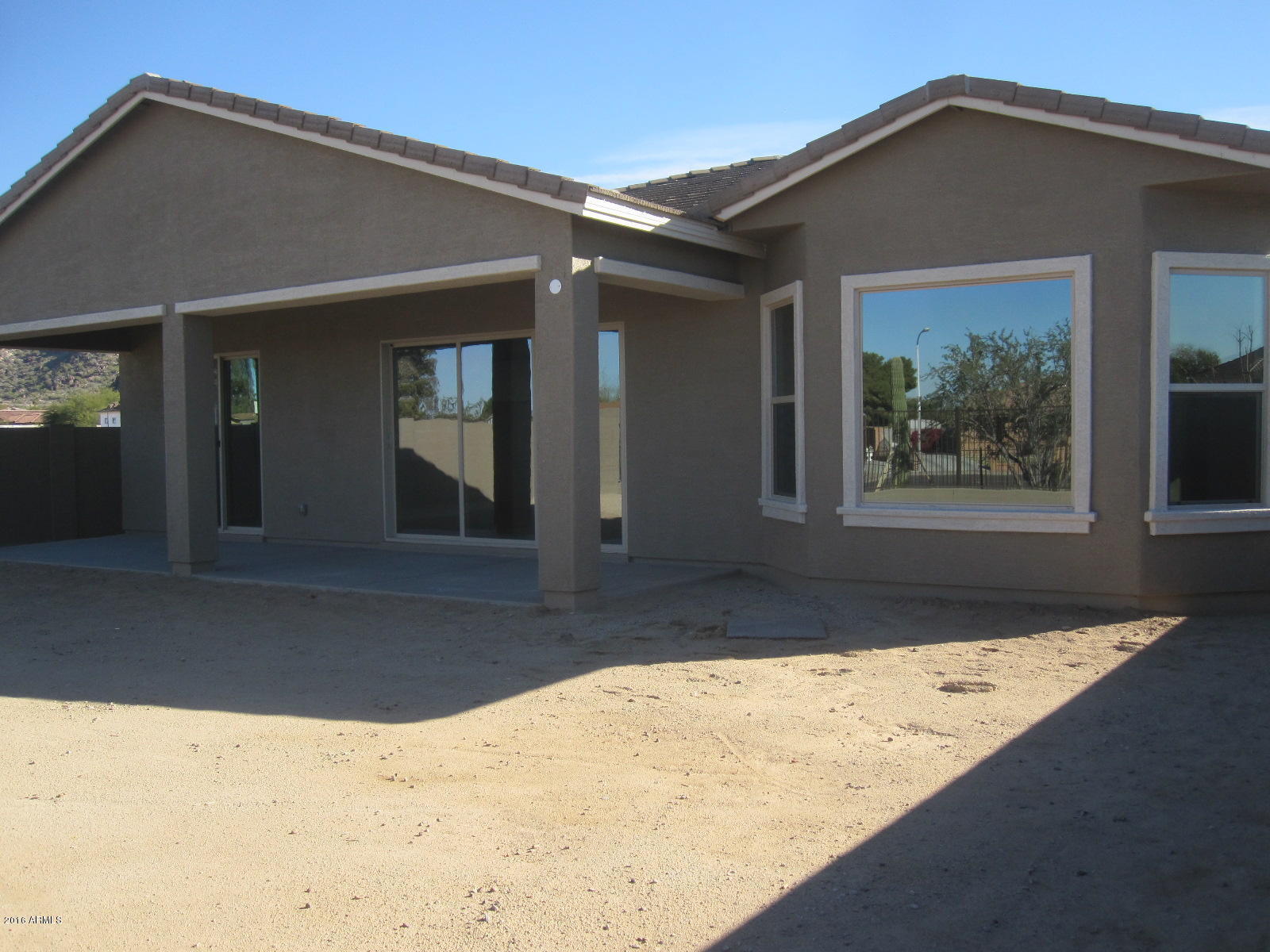 1420 East Pedro Road Phoenix, AZ 85042 - Photo 8 of 15 Patio