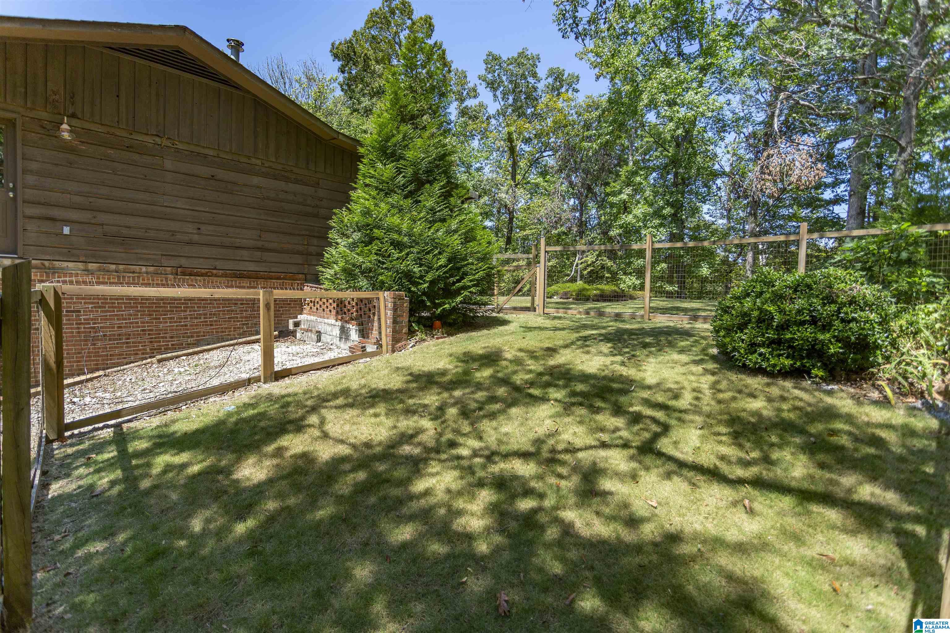 2415 Highway 45 Sterrett, AL 35147 - Photo 16 of 67