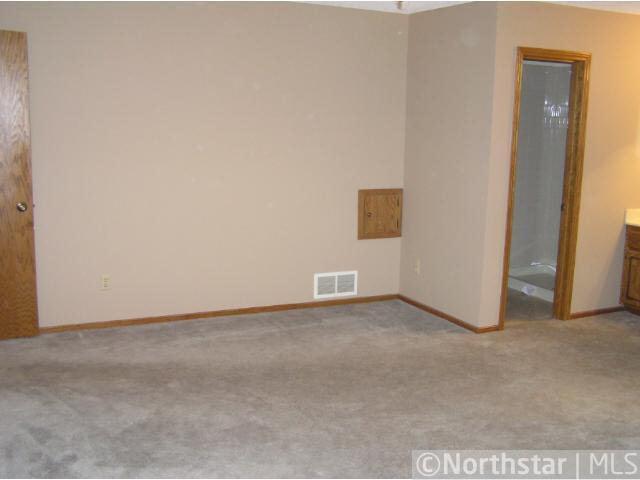 14331 Embry Path Apple Valley, MN 55124 - Photo 7 of 11 Gallery Image 7