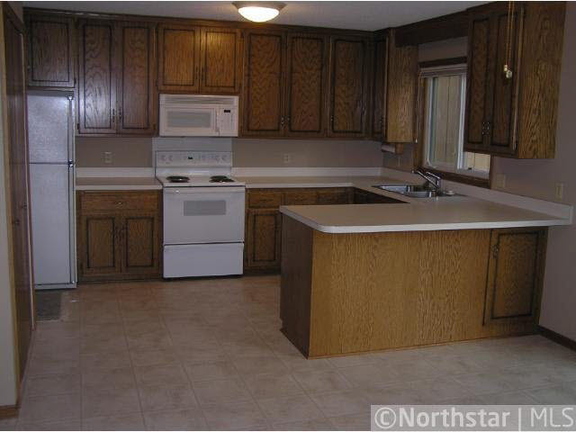 14331 Embry Path Apple Valley, MN 55124 - Photo 9 of 11 Gallery Image 9