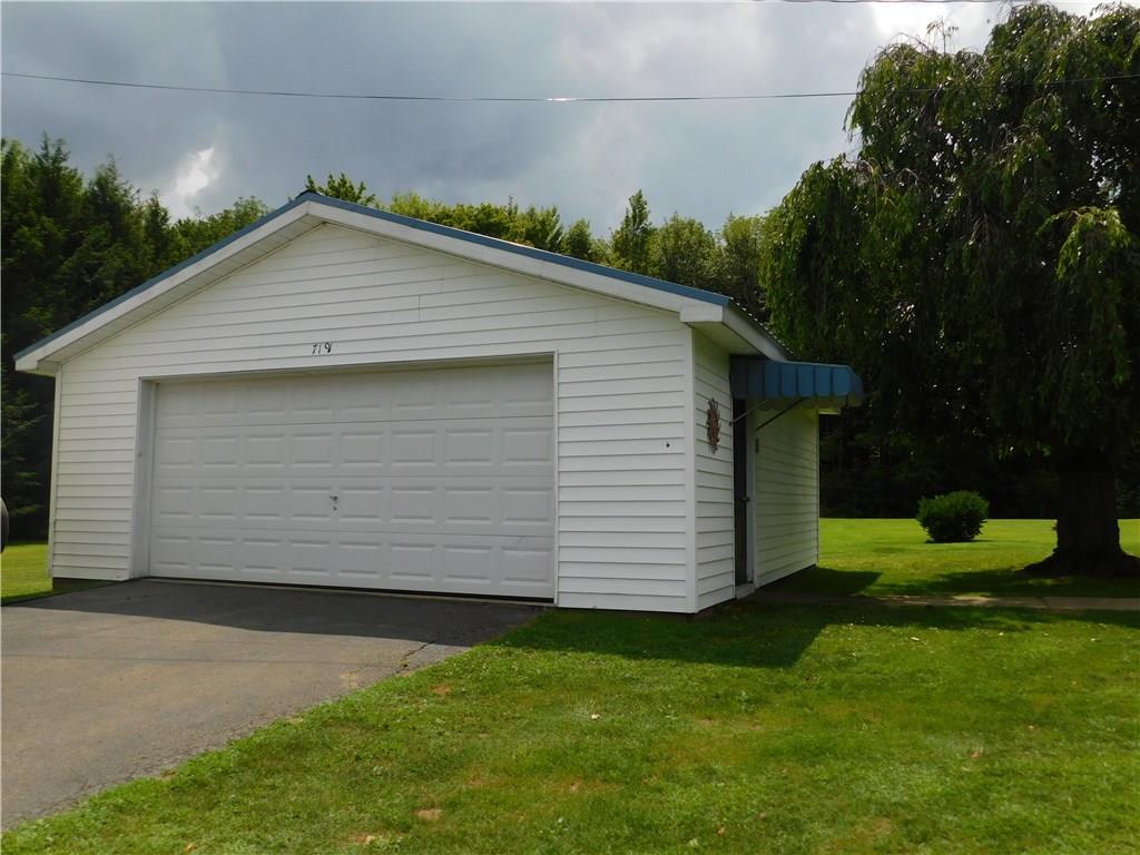 7191 Patton Road Hartstown, PA 16131 - Photo 4 of 25 2 CAR DETACHED GARAGE