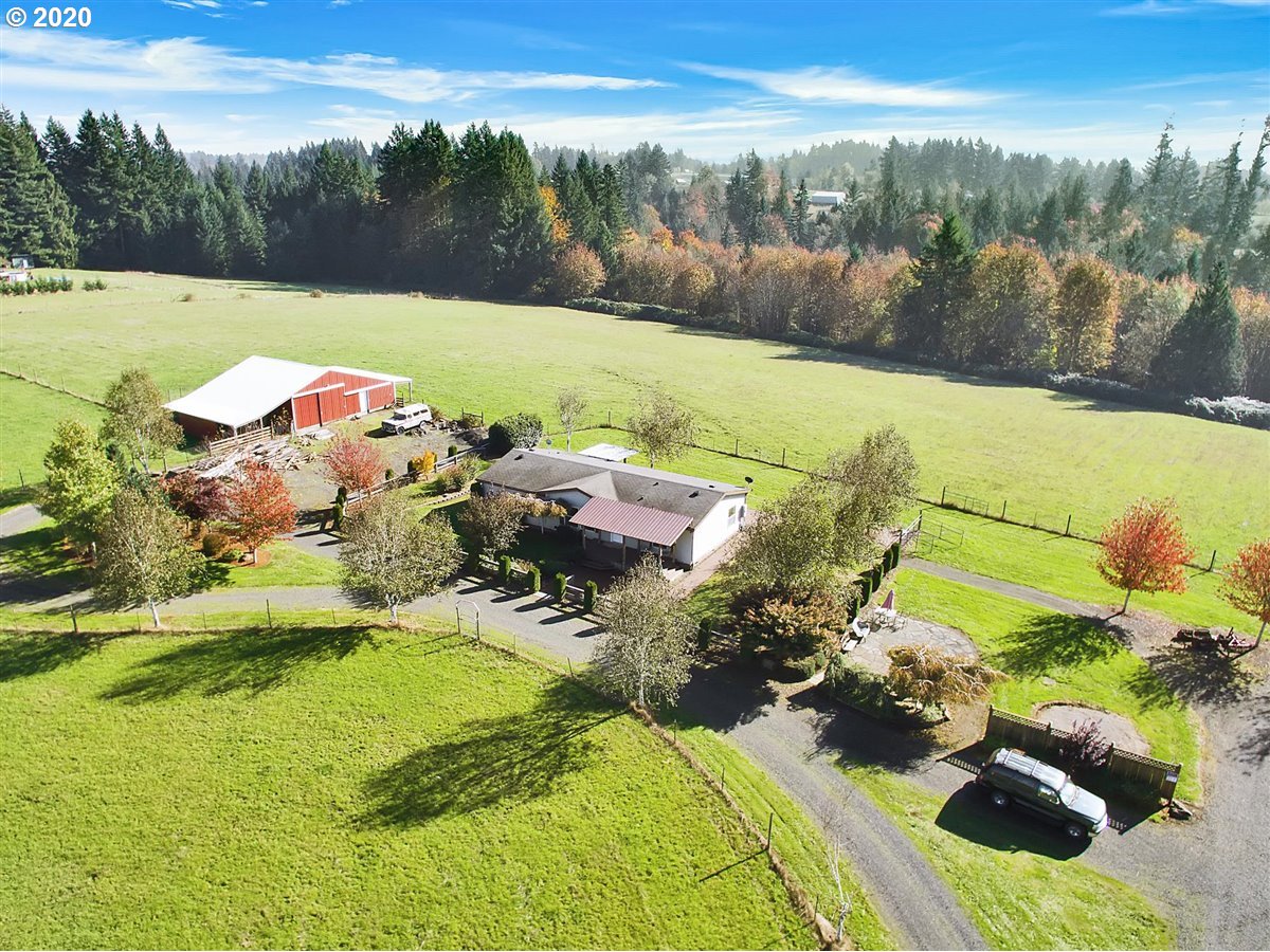 37476 Southeast Trubel Road Sandy, OR 97055 - Photo 2 of 32