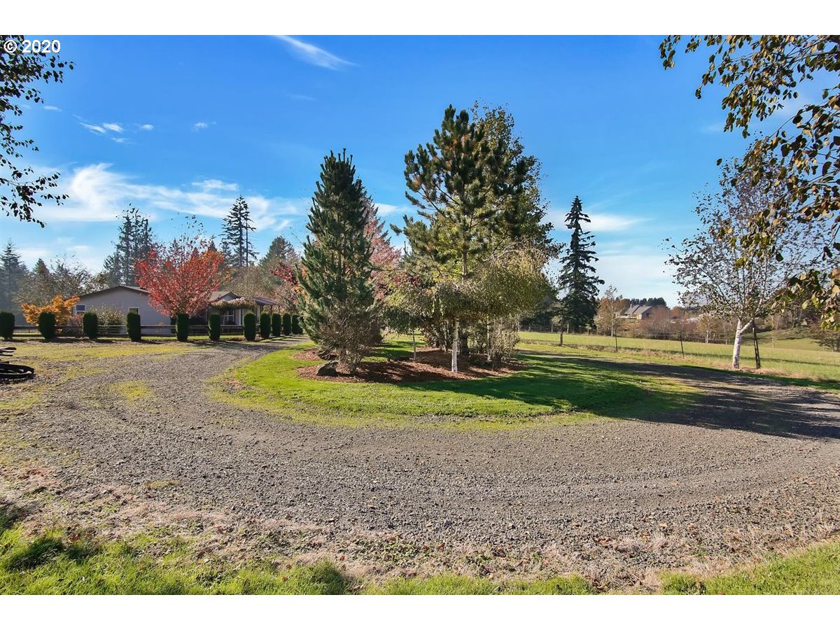 37476 Southeast Trubel Road Sandy, OR 97055 - Photo 13 of 32