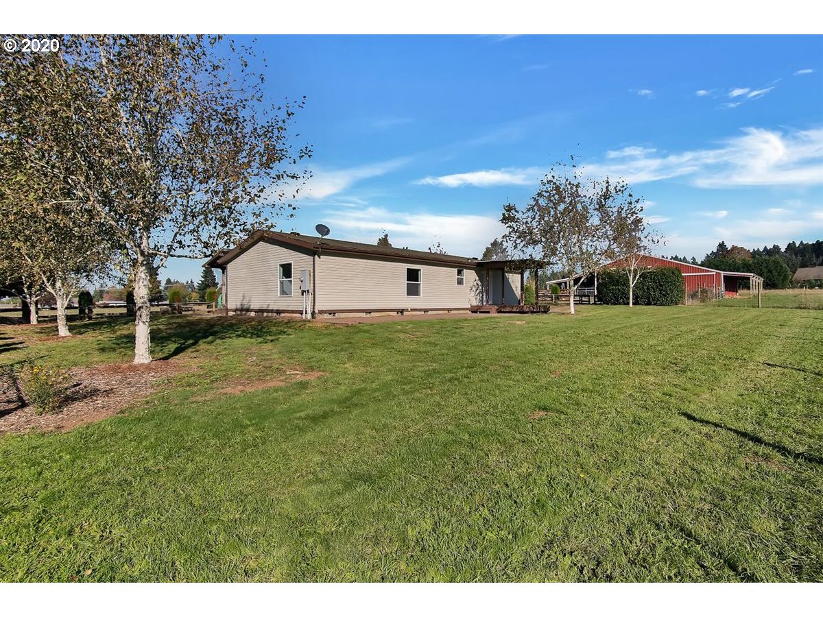 37476 Southeast Trubel Road Sandy, OR 97055 - Photo 15 of 32