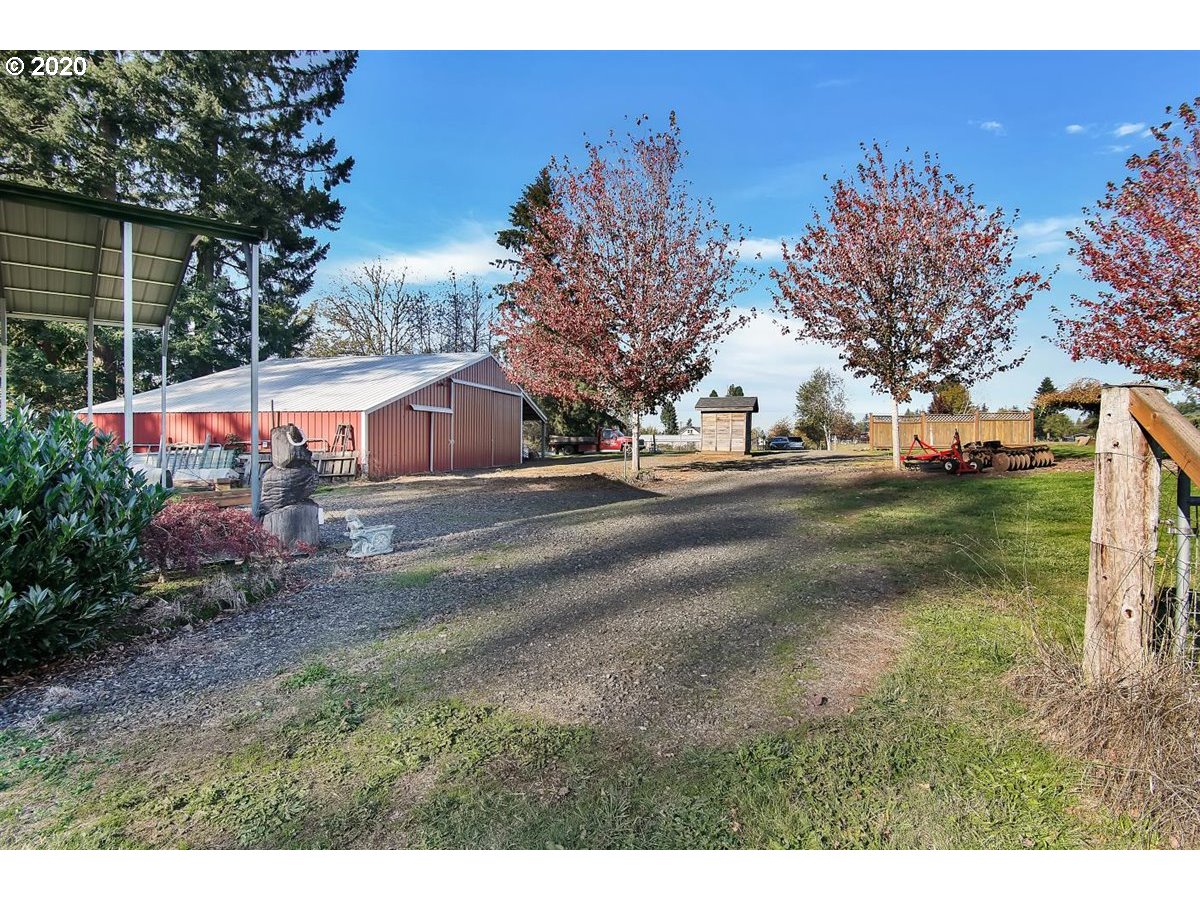 37476 Southeast Trubel Road Sandy, OR 97055 - Photo 17 of 32