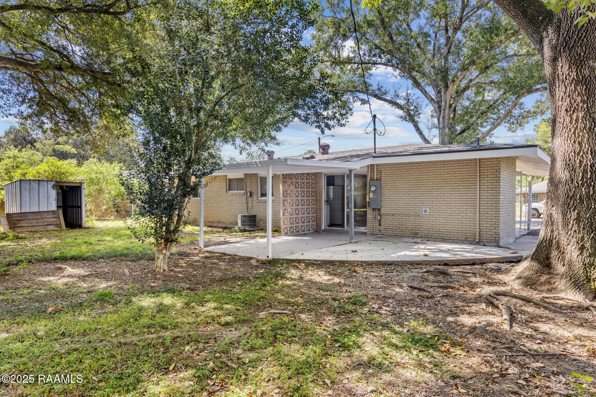 233 Normandy Road Lafayette, LA 70503 - Photo 17 of 23 22-web-or-mls-233 Normandy Rd-22